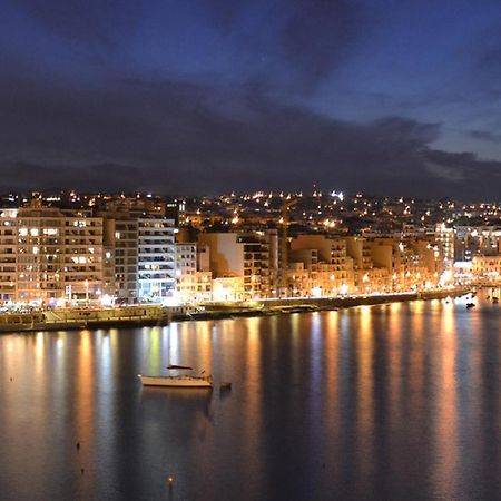Stylish 2Br Apartment In Central St Julians سانت جوليان المظهر الخارجي الصورة