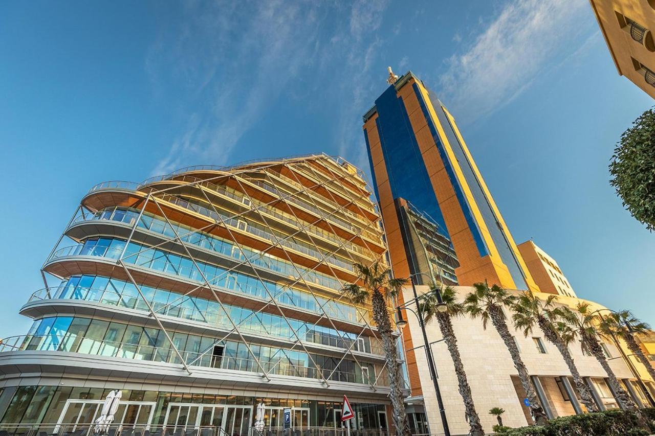 Stylish 2Br Apartment In Central St Julians سانت جوليان المظهر الخارجي الصورة
